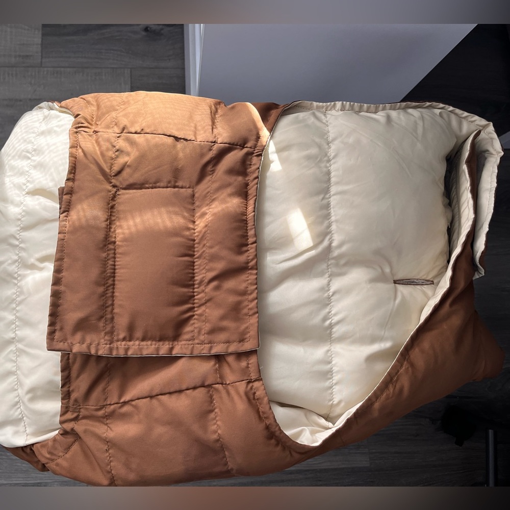Large/extra large dog puffer jacket